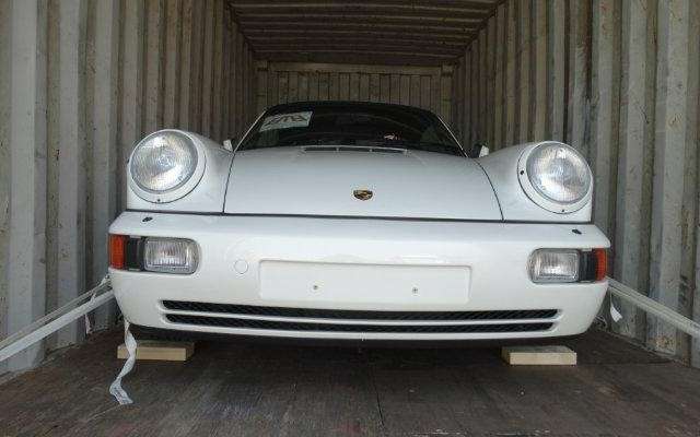 Our Porsche 964 with 8260km leaving for Hong Kong